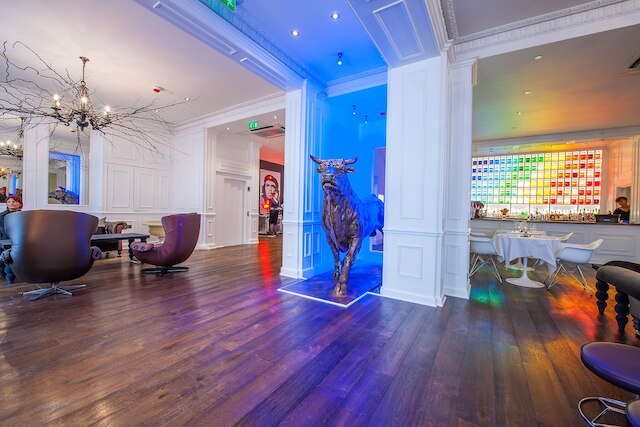 ジ エキシビショニスト ホテル