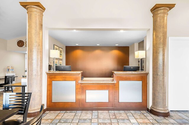 シュアステイ プラス ホテル バイ ベストウェスタン サンホセ セントラル シティ