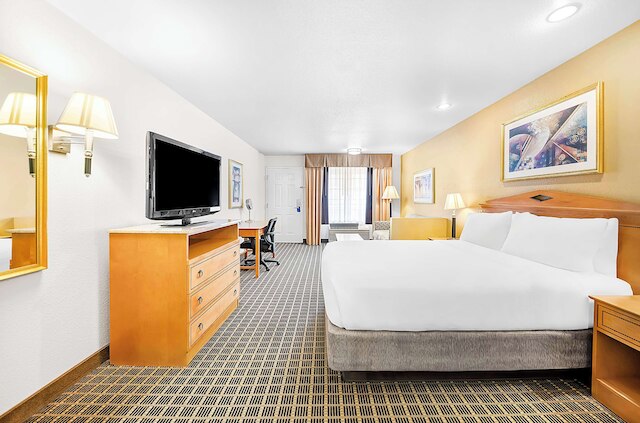 シュアステイ プラス ホテル バイ ベストウェスタン サンホセ セントラル シティ