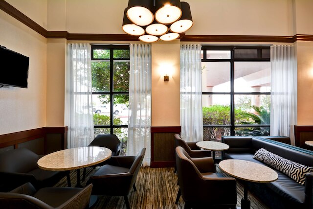 ハイアット プレイス バトン ルージュ / I-10