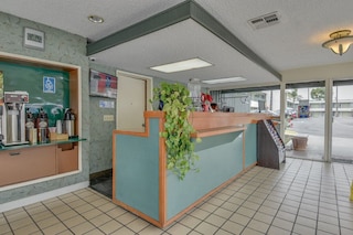 ヴァガボンド イン ロサンゼルス アット USC