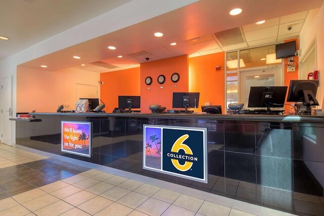 スタジオ 6 スイーツ ラスベガス, NV – トロピカーナ