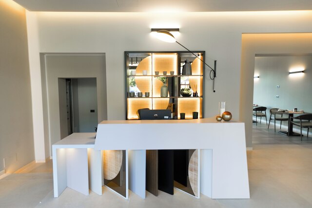 アナネア トロペア ヨッティング リゾート