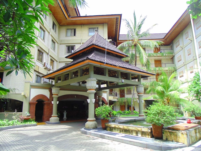 クラブ バリ ファミリー スイーツ アット レギャン ビーチ