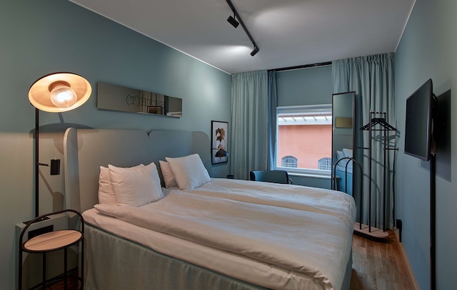 スカンディック クララ