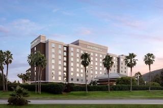 ダブルツリー バイ ヒルトン サンフランシスコ エアポート ノース ベイフロント