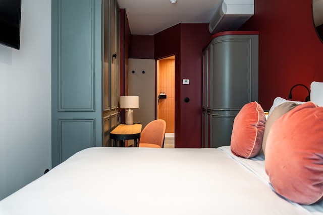 ラ・デパンダンス