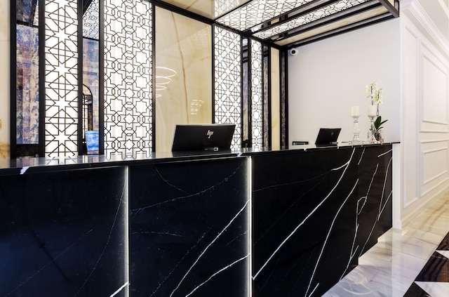 ユーロスターズ プエルタ レアルホテル