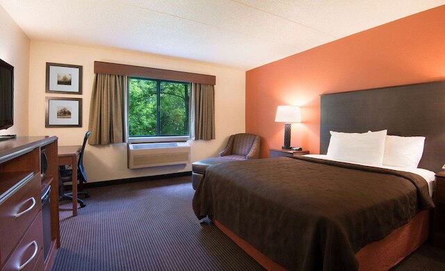 アメリックイン バイ ウィンダム アシュランド