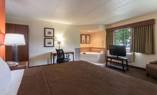 アメリックイン バイ ウィンダム アシュランド