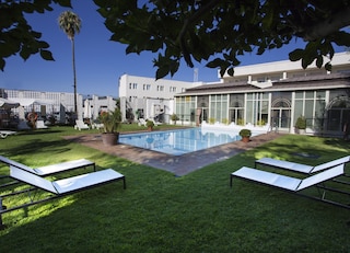 オアシス コルドバ ホテル