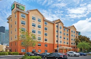 エクステンデット ステイ アメリカ プレミア スイーツ マイアミ ダウンタウン ブリッケル