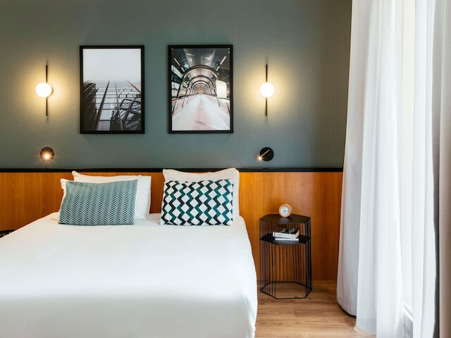 アパートホテル アダージョ ラ デファンス ル パルク