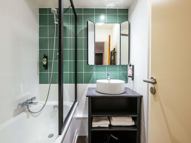 アパートホテル アダージョ ラ デファンス ル パルク