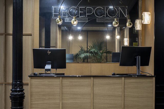 プチ パレス プレシアドス