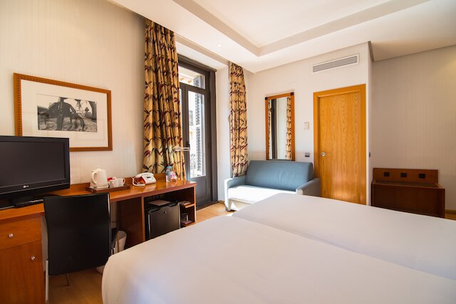 プチ パレス プレシアドス