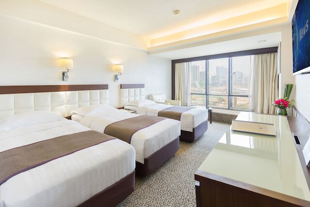 リーガル オリエンタル ホテル (香港富豪東方酒店)