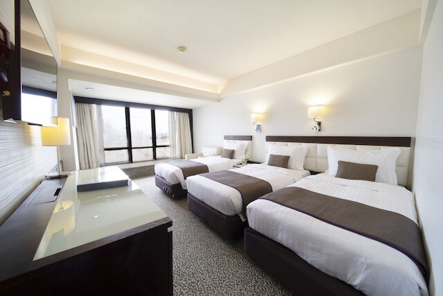 リーガル オリエンタル ホテル (香港富豪東方酒店)