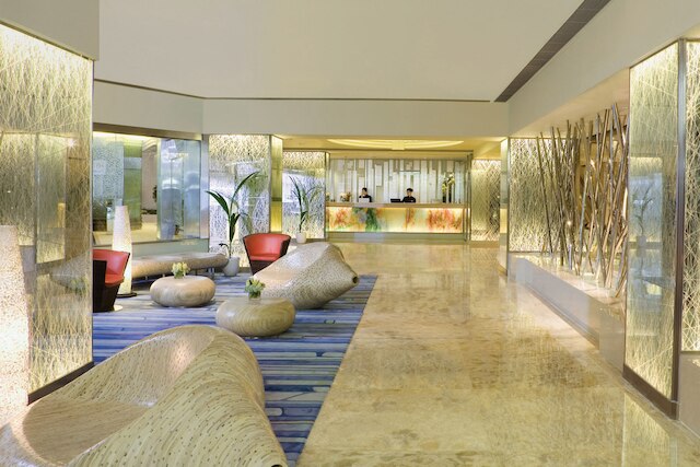 リーガル オリエンタル ホテル (香港富豪東方酒店)