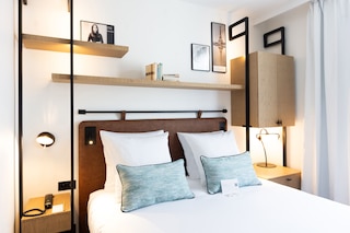 ホテル カリナ トゥール エッフェル