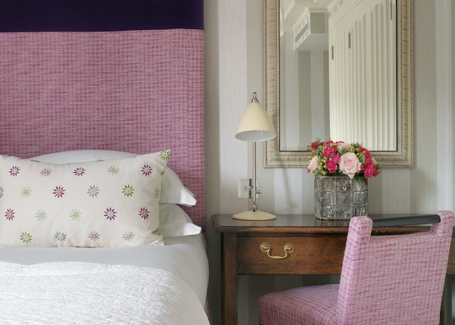 ナンバー シックスティーン ホテル ファームデール ホテルズ