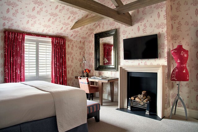 ナンバー シックスティーン ホテル ファームデール ホテルズ