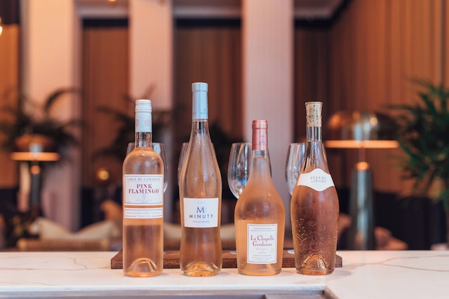 キャデラック ホテル & ビーチ クラブ オートグラフ コレクション