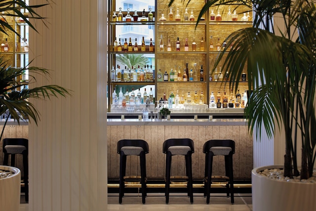 キャデラック ホテル & ビーチ クラブ オートグラフ コレクション