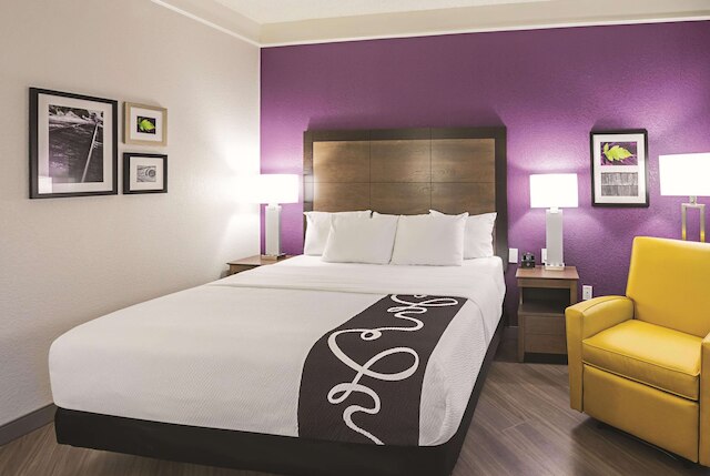 ラ キンタ イン & スイーツ バイ ウィンダム フォートワース ノース