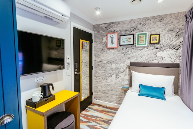 オリバー プラザ