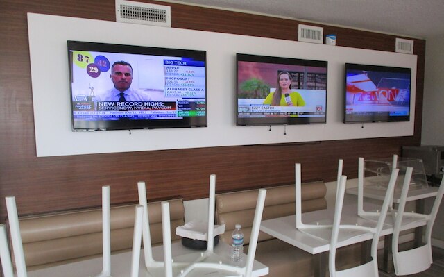 クオリティ イン & スイーツ キシミー バイ ザ レイク