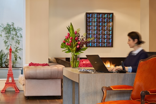 ホテル ドゥ ノートル ダム メートル アルベール