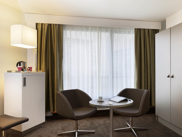 メルキュール アヴィニョン サントル パレ デ パプ