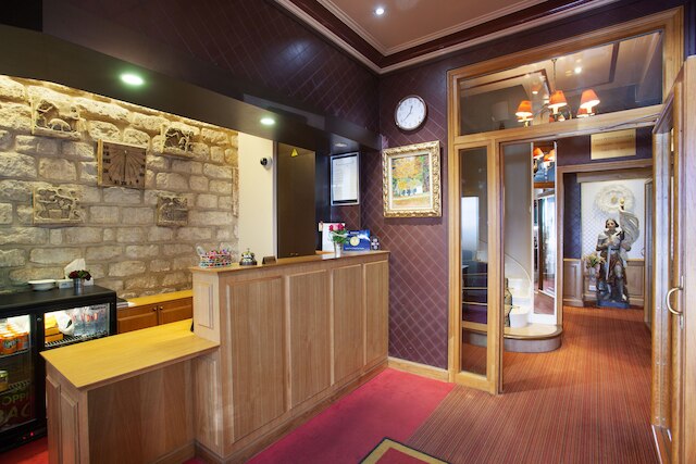 ホテル カレッジ ドゥ フランス