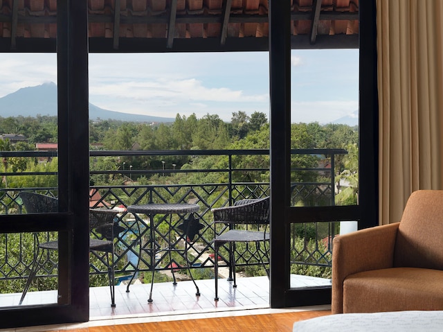 ムスティカ ヨギャカルタ リゾート & スパ