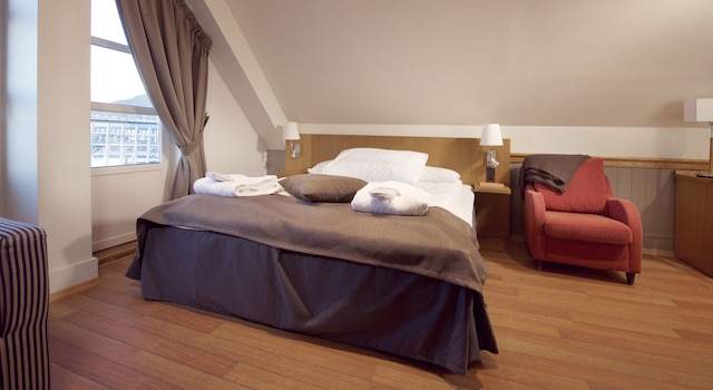 ホームホテル ウィズ