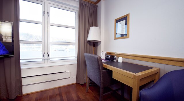 ホームホテル ウィズ