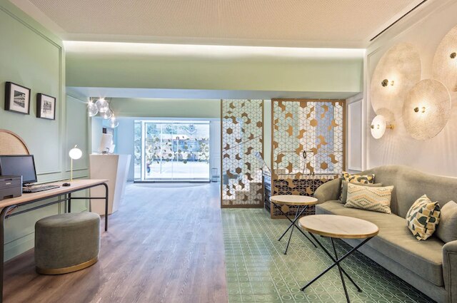 ホテル ヴィア アウグスタ