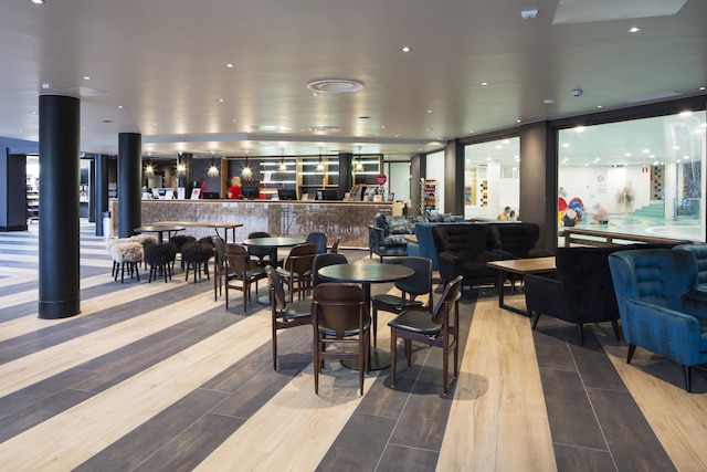 ホリデイ クラブ クーサモン トロピッキ