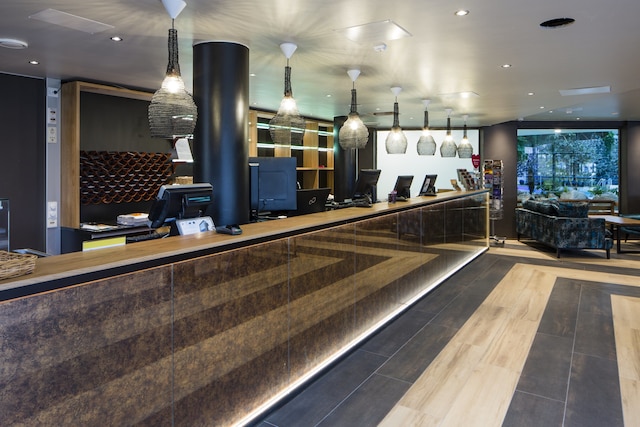 ホリデイ クラブ クーサモン トロピッキ