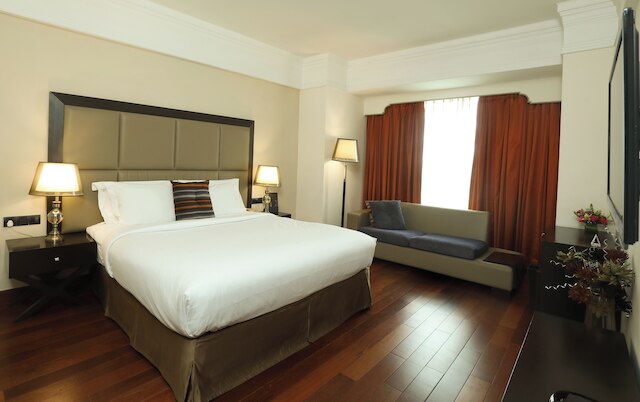 エロス ホテル ニューデリー ネール プレイス