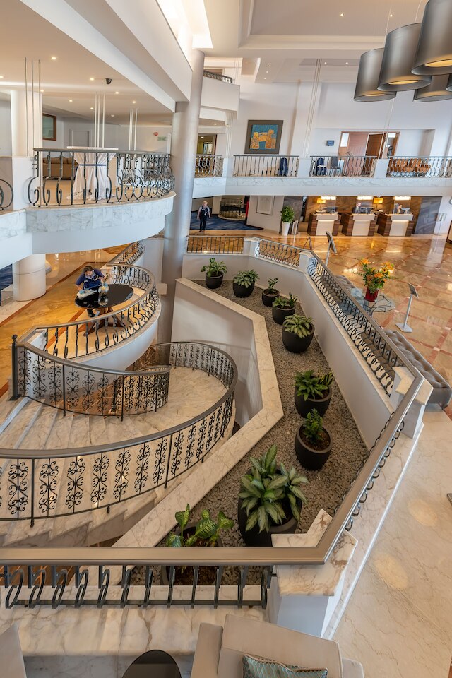 ラディソン ブル リゾート、マルタ サン ジュリアンズ