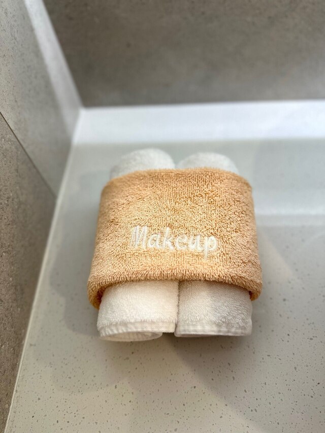 ベイコート レイクフロント モーテル