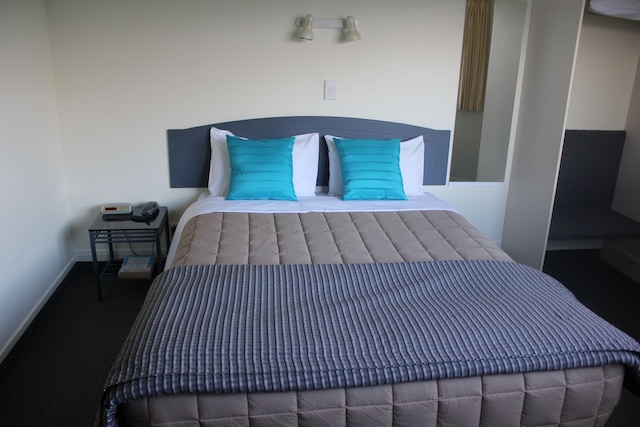 ベイコート レイクフロント モーテル