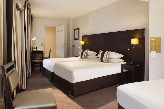 ホテル アルベール 1世 パリ ラファイエット