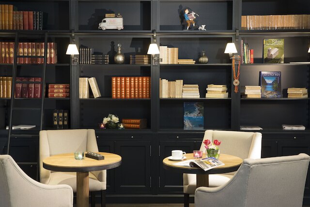 ホテル アルベール 1世 パリ ラファイエット