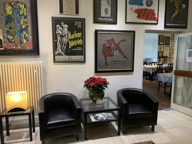 ホテル ニンフェンブルグ シティ