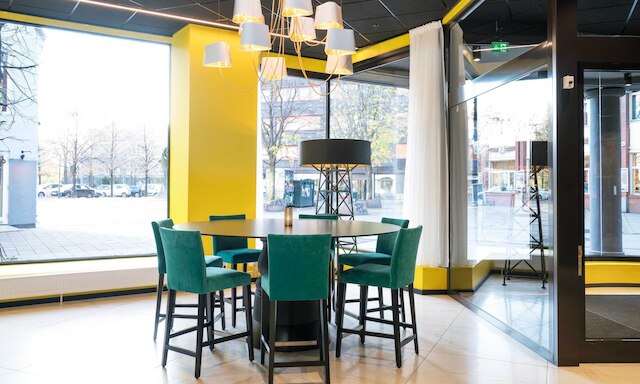 トーン ホテル スペクトロム