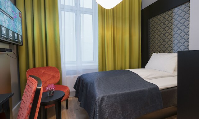 トーン ホテル スペクトロム