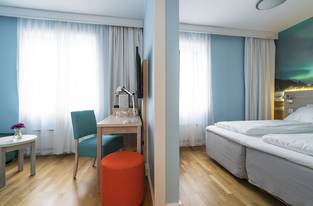 トーン ホテル ポーラー